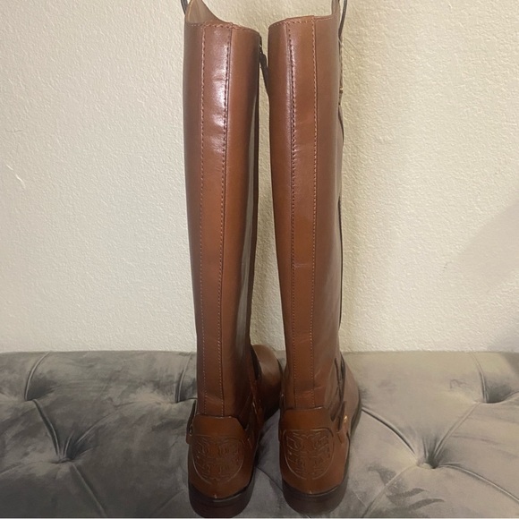 NWOB Tory Burch 'Derby' Leather Riding Boots In Saddle Brown - Size 8.5 - Picture 4 of 16